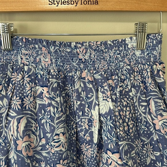 Evereve Sundry Floral Flounce Skirt Ruffle Chambray Blue Pink Sz 0 US XS NEW - Picture 2 of 7